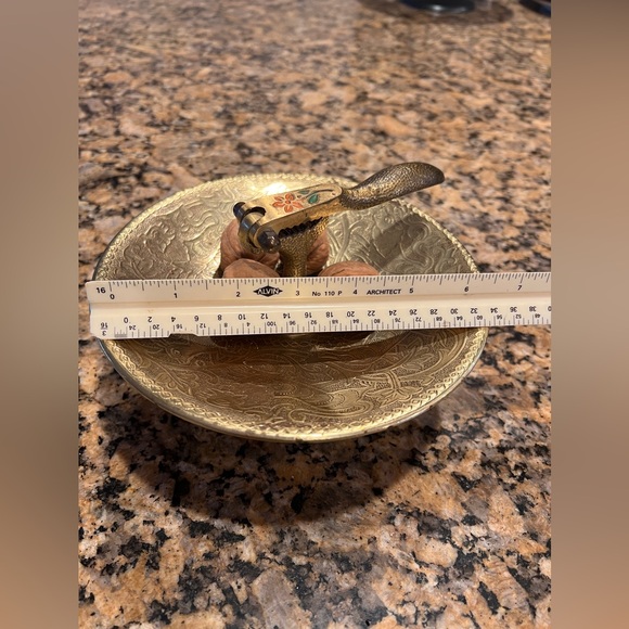 Tamar Vintage Shell Nutcracker Made in Israel - Picture 9 of 10